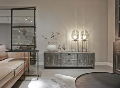Dressoir oud Iepenhout met stalen frame