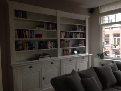 Winkel /boekenkast op maat gemaakt - Afbeelding 5