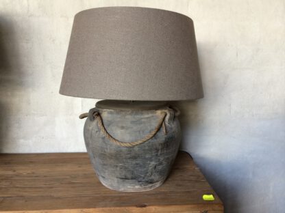 Oude Kruiklamp met stoffen kap - Afbeelding 2