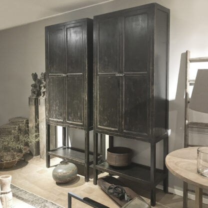 Cabinet Sam