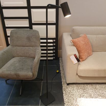 Moderne vloerlamp verstelbaar